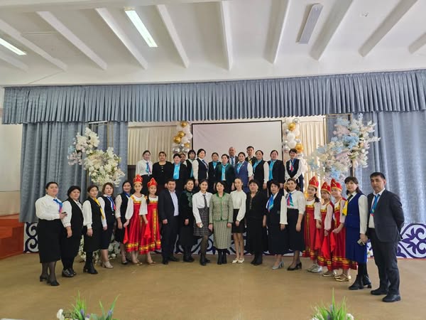 "ЦИФРЛЫҚ ӘЛЕМДЕГІ ЗАМАНАУИ БІЛІМ БЕРУ" ТАҚЫРЫБЫНДА ОНКҮНДІК ПӘН БІРЛЕСТІКТЕРІНІҢ АПТАЛЫҒЫ БАСТАУ АЛДЫ.
